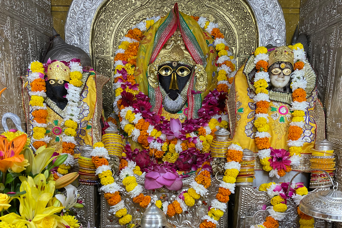 mata-baglamukhi-img-47